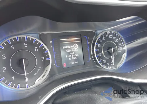 2015 Chrysler 200 Limited z USA, uszkodzony, nr VIN 1C3CCCAB9FN563022